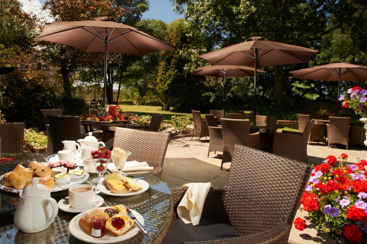 Le Friquet Hotel Castel Esterno foto